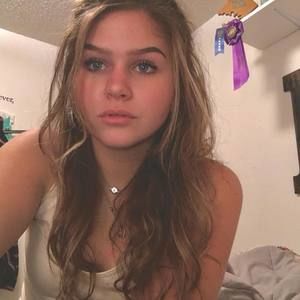 Meet your Posher, Karlee